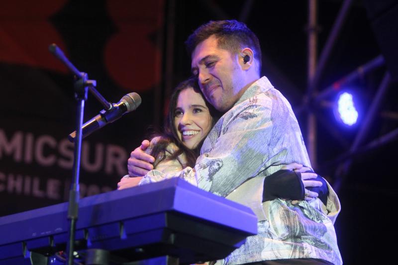 Javiera Mena y Gepe. Créditos: Agencia Uno.