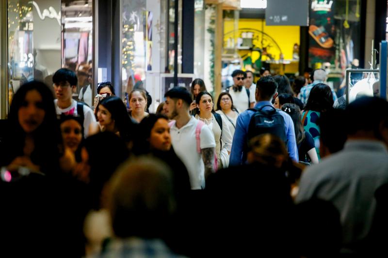 Revisa los horarios de los distintos mall este 24 de diciembre - Agencia Uno