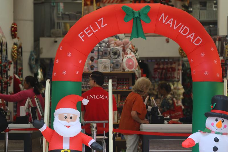 Abren más de 1.200 puestos de trabajo para la temporada de Navidad - Aton