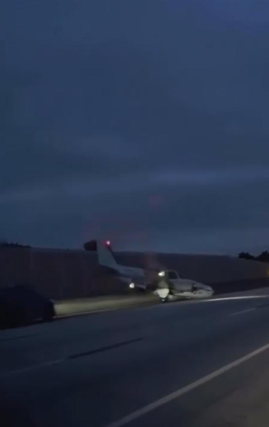 Avioneta en Florida/X