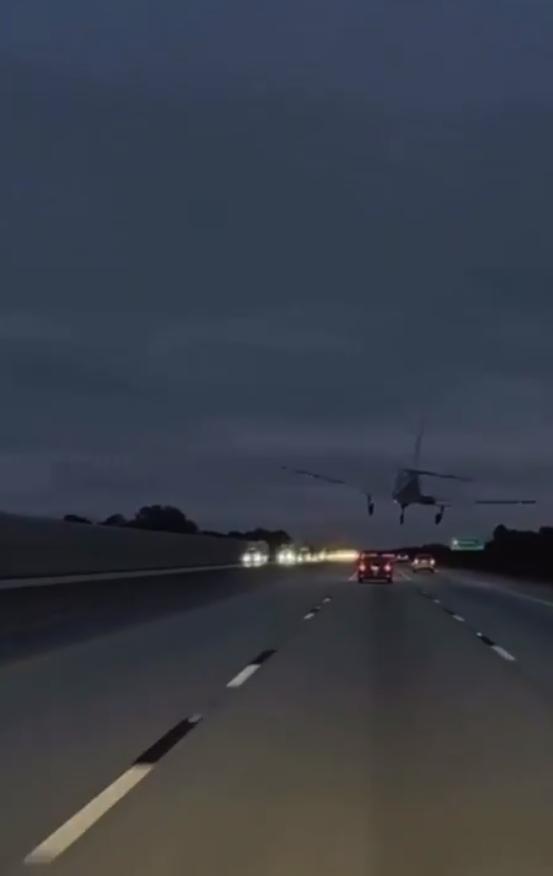 Avioneta en Florida/X