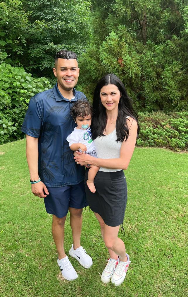 Christina Chambers y su esposo/Facebook