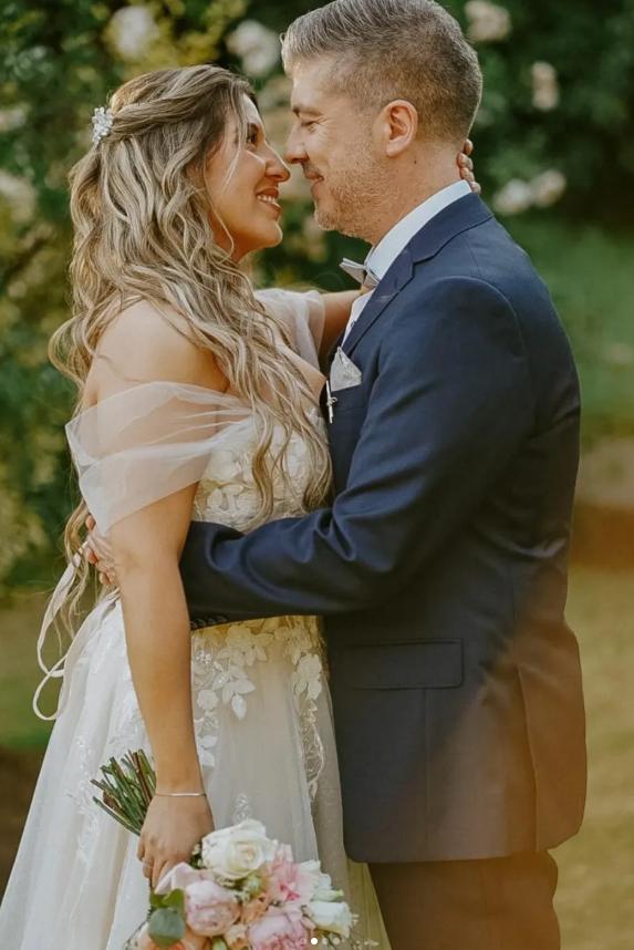 El meteorólogo Eduardo Sáez y Angelina Abarca | Instagram