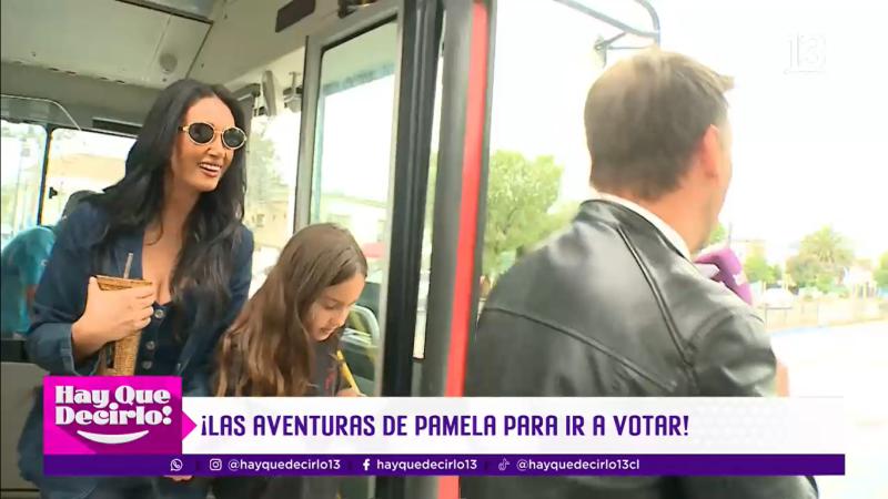 Pamela Díaz fue en micro a votar