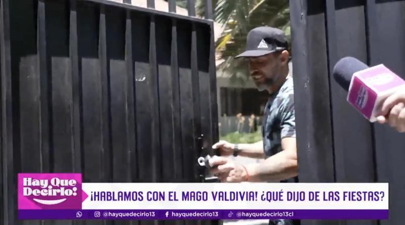 Jorge Valdivia se refiere a dichos de sus vecinos.
