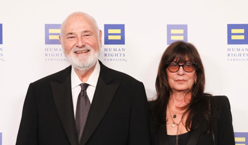 Rob Reiner y su esposa.