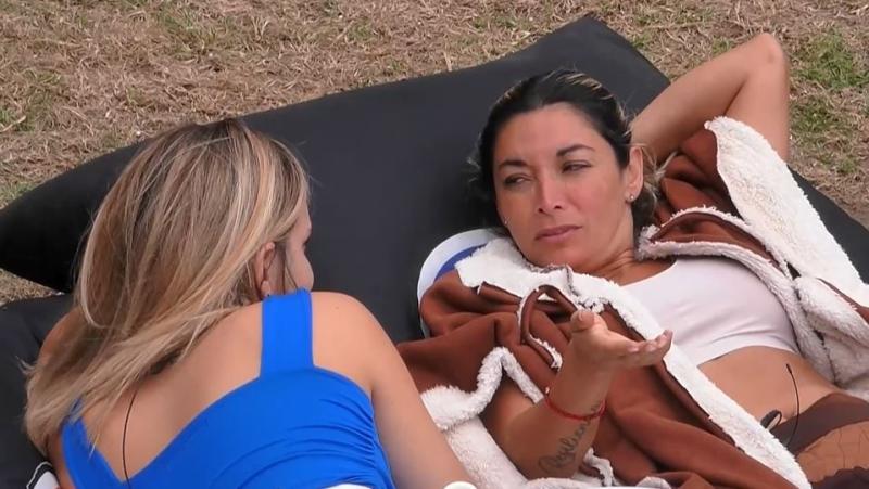 Evelyn Ortiz y Valentina Concha