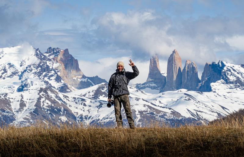 exploramos la fauna salvaje en encuentros cercanos con animales como pumas, huemules y cóndores, con el objetivo de crear conciencia sobre la protección de la biodiversidad chilena, en "Paraíso Wild".