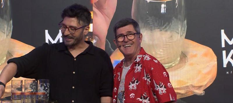 Mawka: Vasos y accesorios de botellas recicladas con hermosos diseños de artistas chilenos.