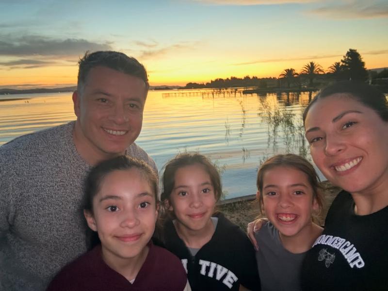 Leandro Martínez y sus hijas | Instagram