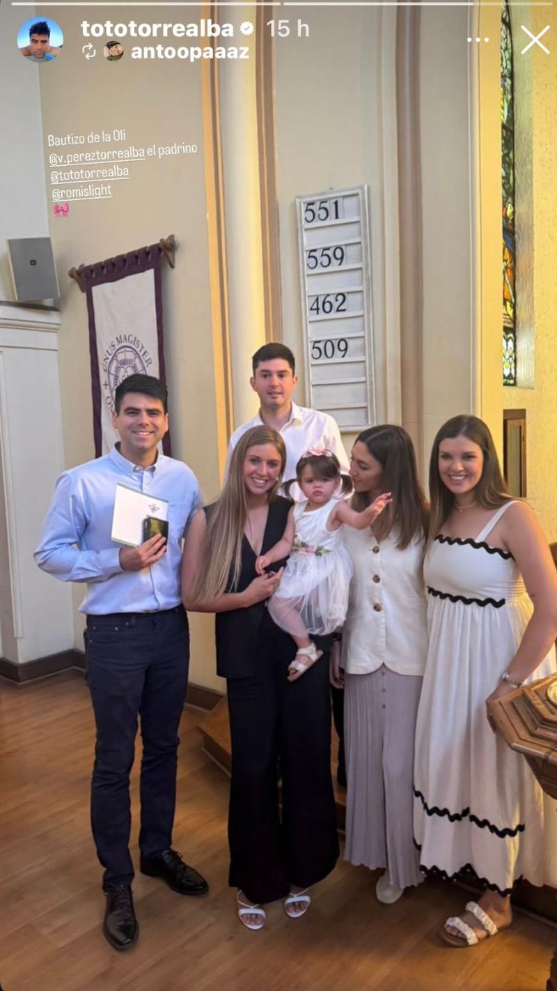 Toto Torrealba, expareja de Kel Calderón, y su familia