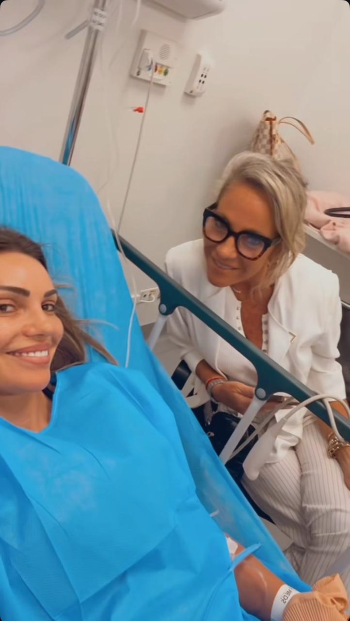 Faloon Larraguibel junto a Katy, la madre de Raimundo Cerda