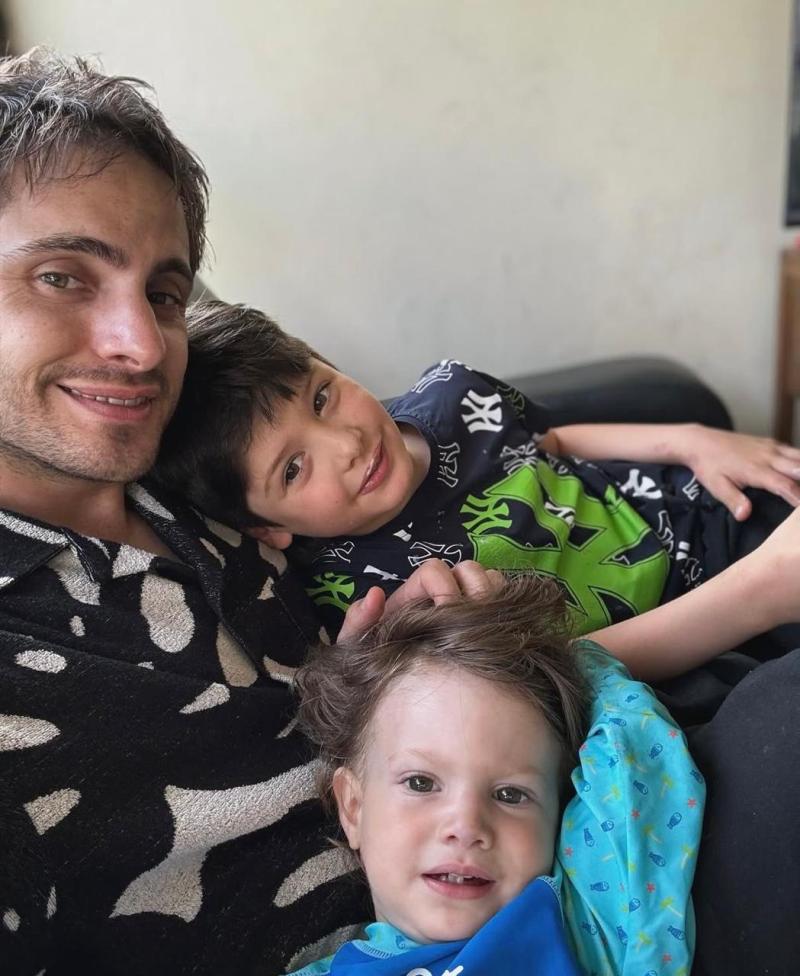 Francisco Dañobeitía y sus hijos - Instagram