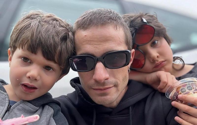 Francisco Dañobeitía y sus hijos - Instagram