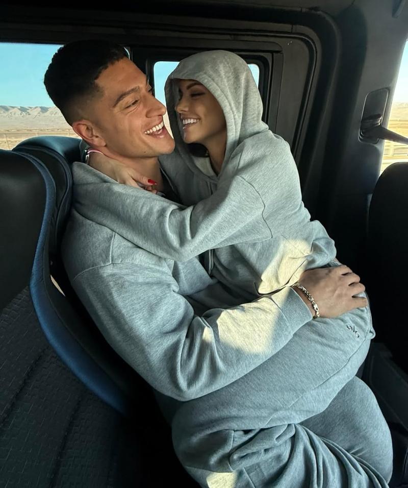 Emilia Dides y Sammis Reyes - Instagram