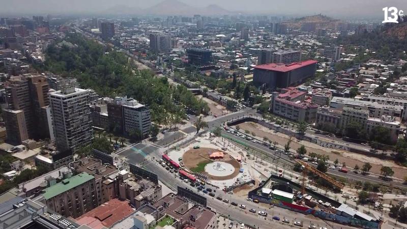 City Tour en Plaza Baquedano. Créditos: 13C