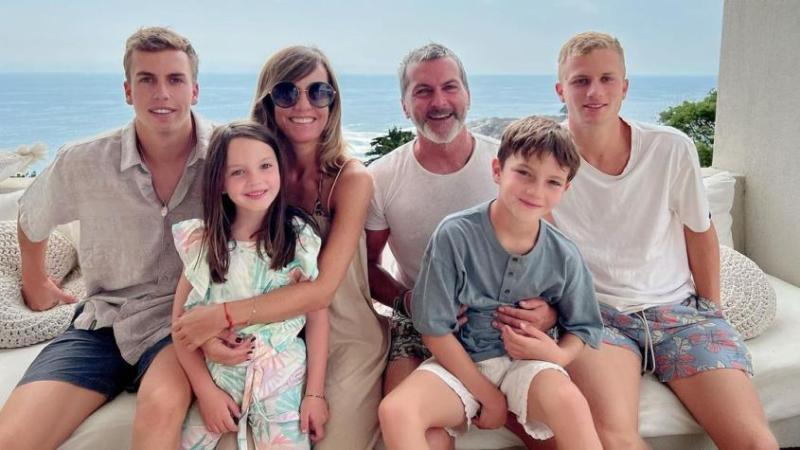 Diana Bolocco y Cristián Sánchez junto a sus hijos | Instagram