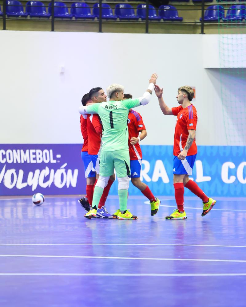 Chile va por el séptimo puesto ante los locales: síguelo EN VIVO - Conmebol