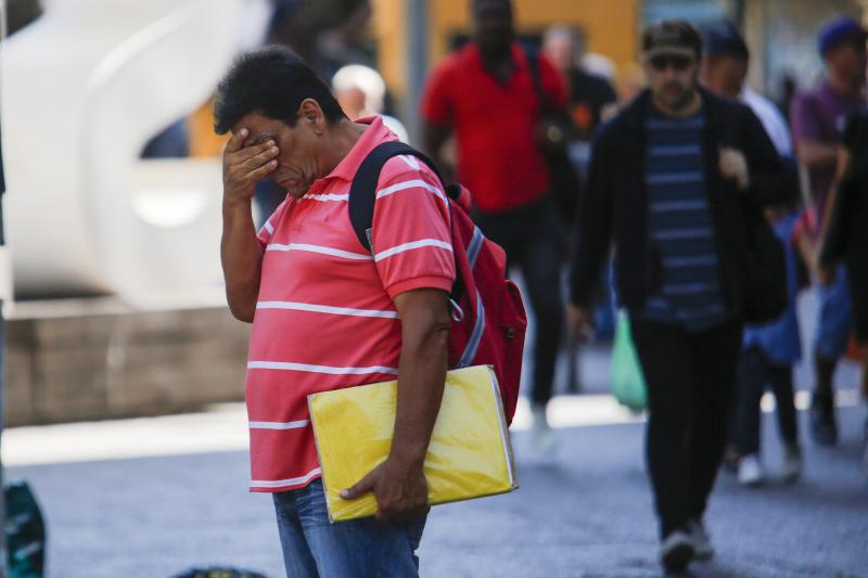 ¿Estás cesante? Revisa los bonos y pagos que puedes sumar en 2026 - Agencia Uno