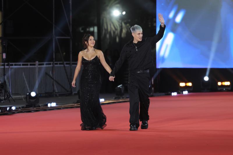 Kidd Voodoo junto a su pareja en la Gala de Viña - ATON