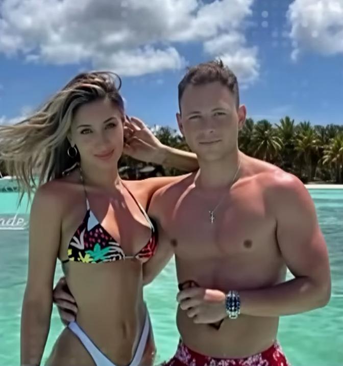 Youtube (Zona Latina) - Camila Andrade y Jorge Yungue