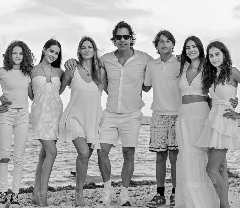 Familia de Felipe Viel | Instagram