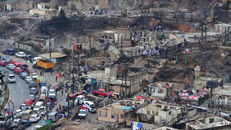 Incendios forestales en Lirquén, región del Biobío - Créditos: ATON