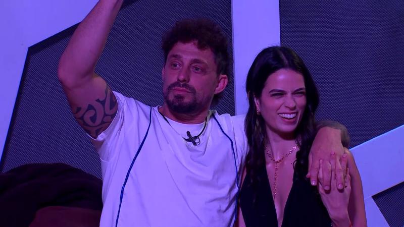 Joche y su polola en Mundos Opuestos