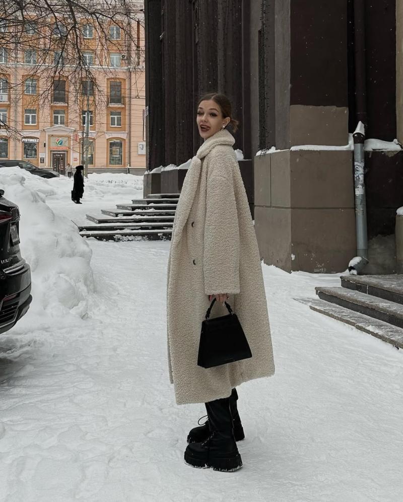 Hermana de Alexandra Litvinova, cuñada de Alexis Sánchez - Instagram