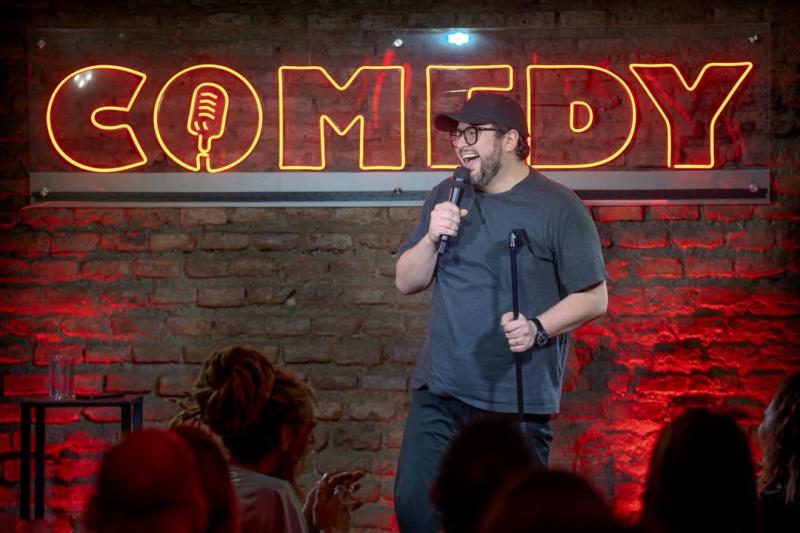 Luis Slimming es uno de los humoristas que se presentará en el Festival de Las Condes - Instagram