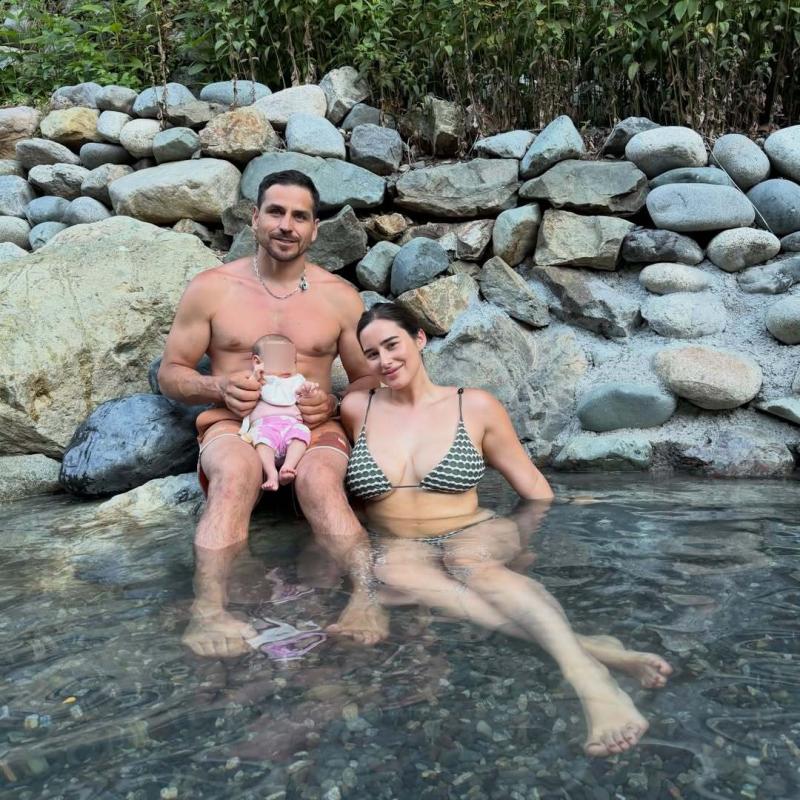 Pangal junto a Melina Noto y su hija - Instagram