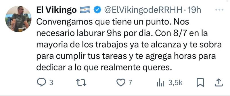 Joven explota contra el trabajo presencial y abre el debate