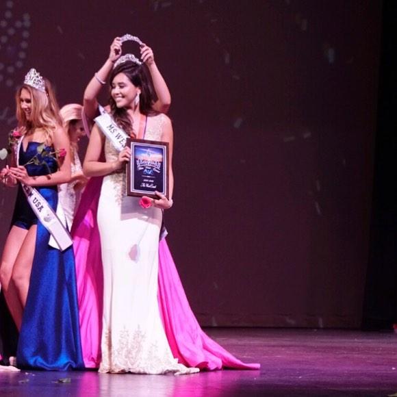 Andrea Andrade | Instagram