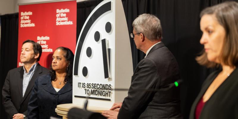 Reloj del Juicio Final dicta 85 segundos para el apocalipsis. Créditos: Junta de Ciencia y Seguridad del Boletín de Científicos Atómicos B
