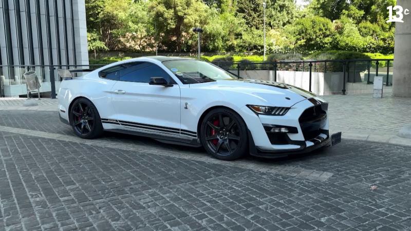 Ford Mustang Shelby. Créditos: 13C