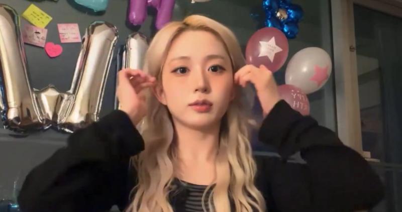 Haewon de NMIXX en live por su cumpleaños en Chile