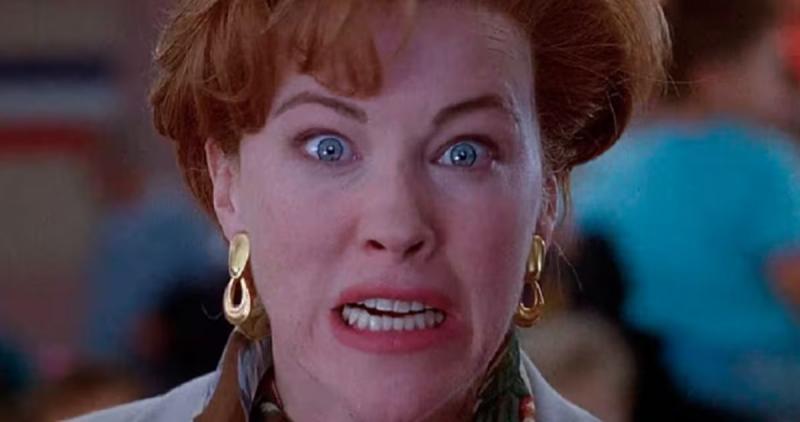 Catherine O´Hara gritando "¡Kevin!" en la icónica pelicula Mi Pobre Angelito