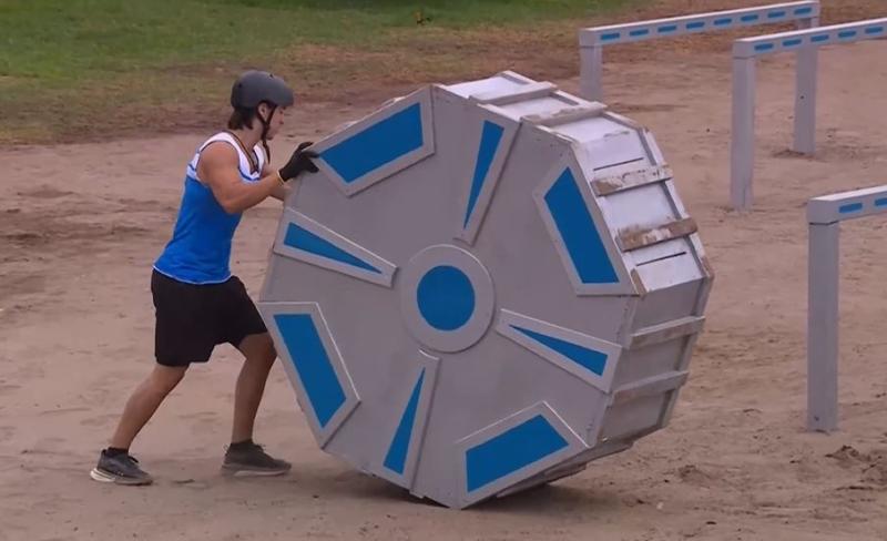 Alan Didier decidió retar a Mario Ortega, algo que él aceptó.