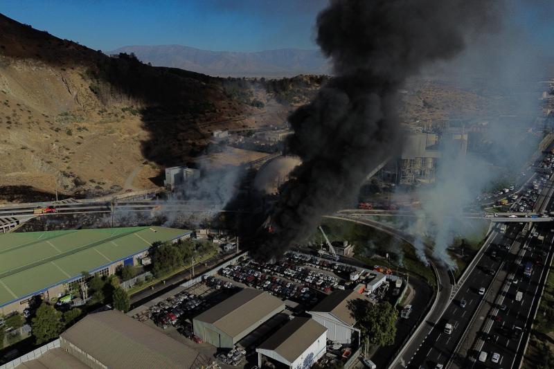 Explosión en Renca - Aton.