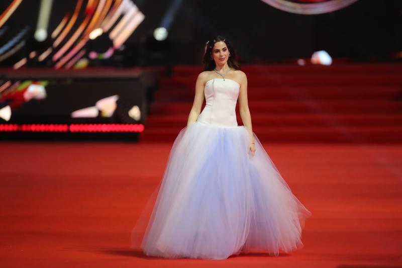 Fátima Fosch no convenció con su look a Inna Moll - Aton