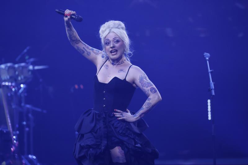 Mon Laferte fue invitada por Juanes a la cuarta noche del Festival de Viña - Aton