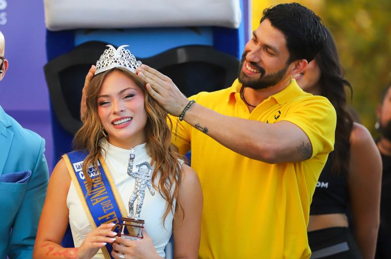 Skarleth Labra, piscinazo en Viña del Mar - Aton.