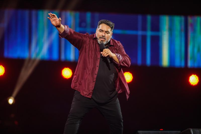 Rodrigo Villegas en el Festival de Viña - Aton.