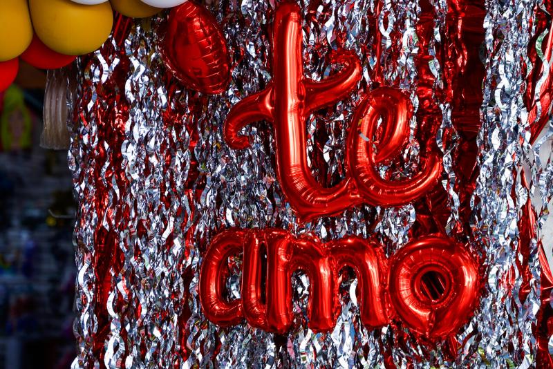 Las redes sociales también se llenarán de amor/Aton