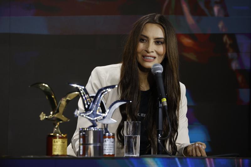 Myriam Hernandez recibió la Gaviota de Platino en 2025 | Aton