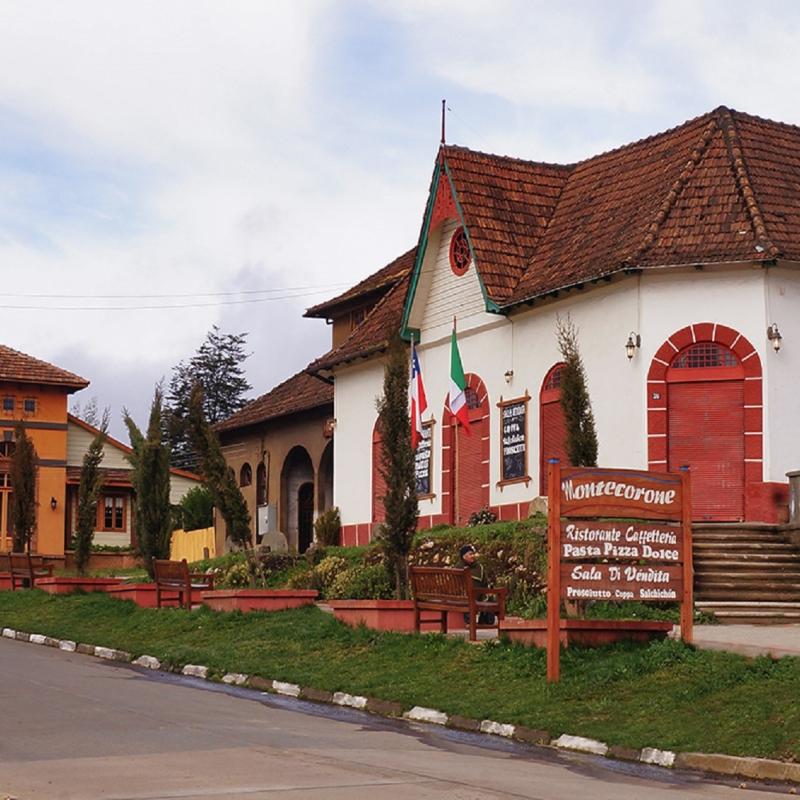 Capitán Pastene - Instagram