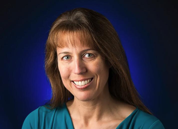 Kelly Fast es la oficial de la Defensa Planetaria de la NASA/NASA