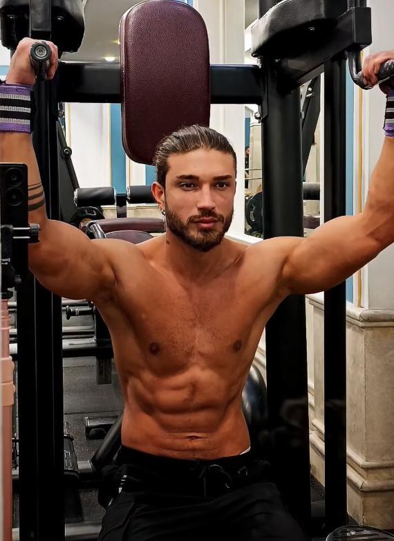 Davoud Sohrabi tenía 30 y sumaba más de 60 mil seguidores en Instagram/Instagram