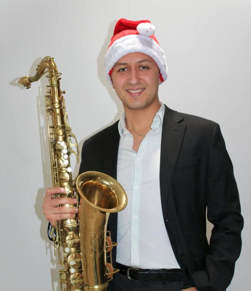 Kevin Carvajal, músico chileno detenido por el ICE.