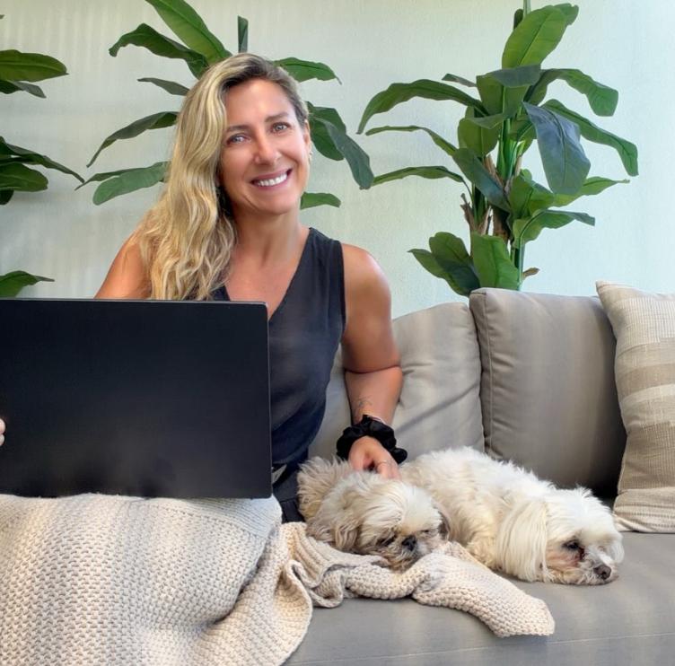 Macarena Tondreau junto a sus mascotas | Instagram